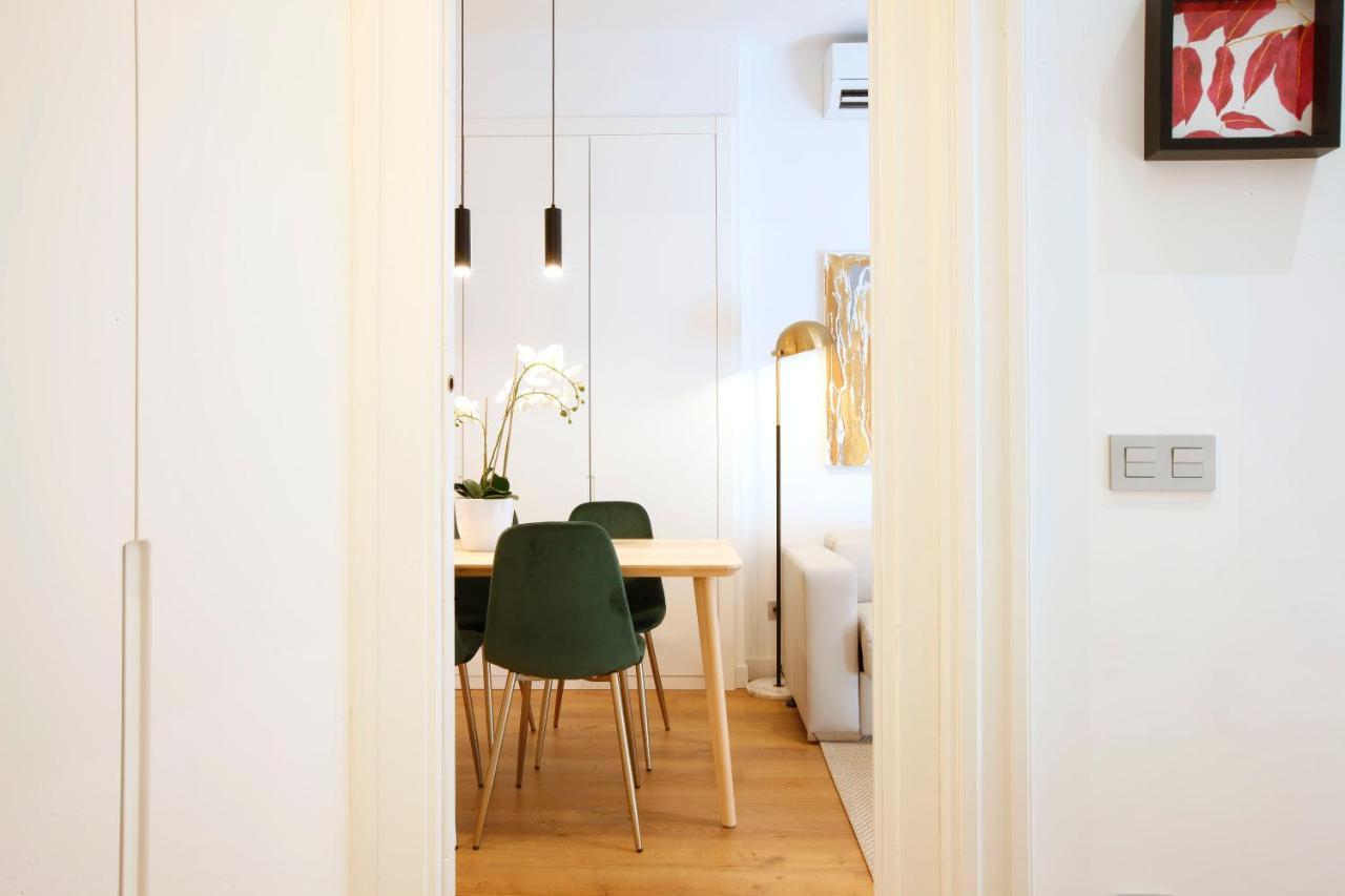 Tirso Suite Madrid Exteriör bild